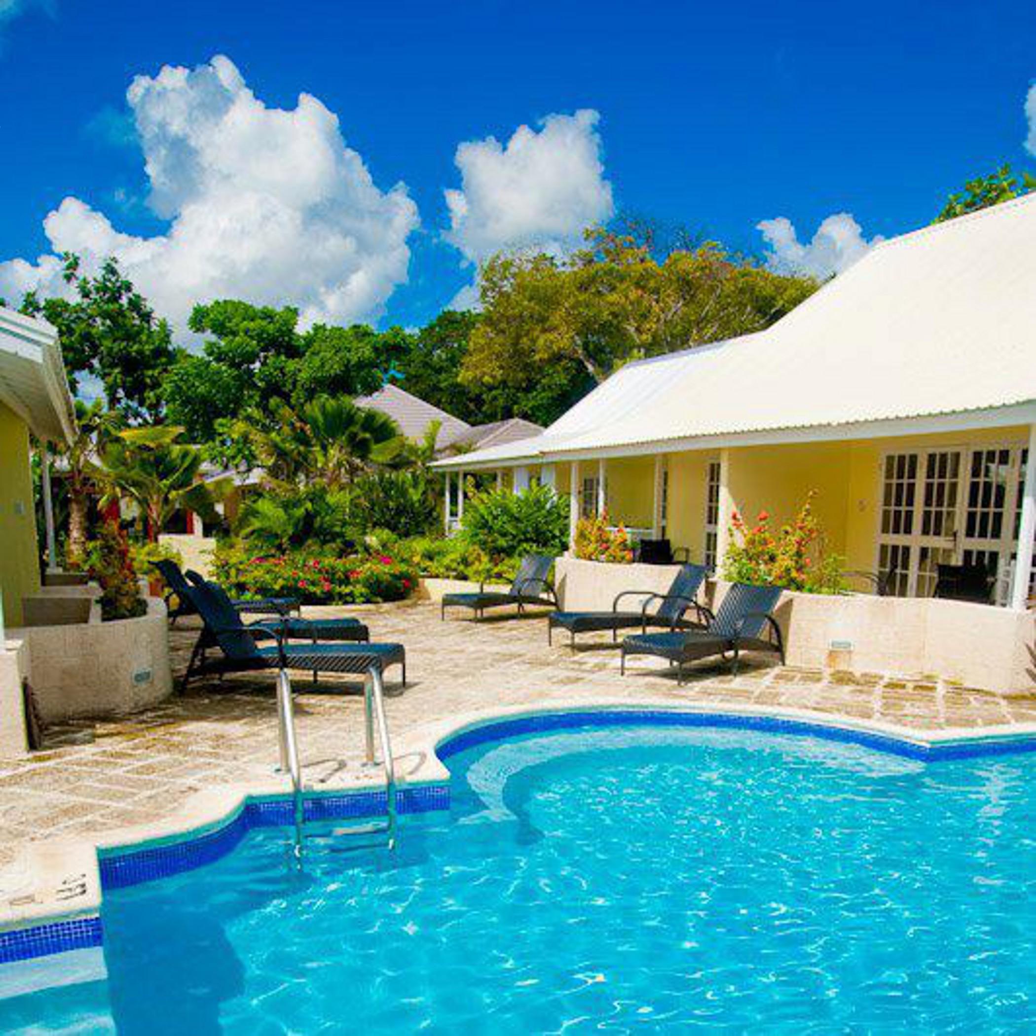 Island Inn Hotel All-Inclusive Saint Michael Ngoại thất bức ảnh